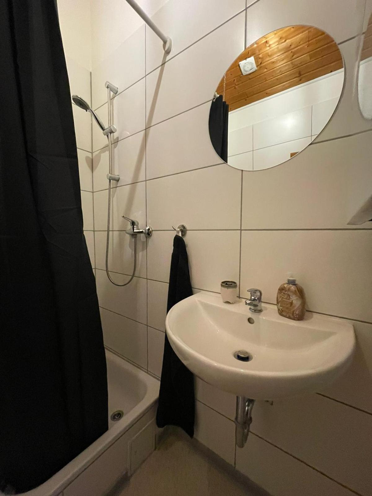 Apartment Kleiner Muenz 科布倫茨 外观 照片